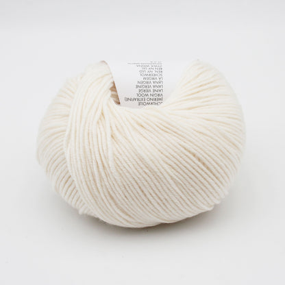 Pelote de Merino 120 de Lang Yarns coloris 002 Ecru