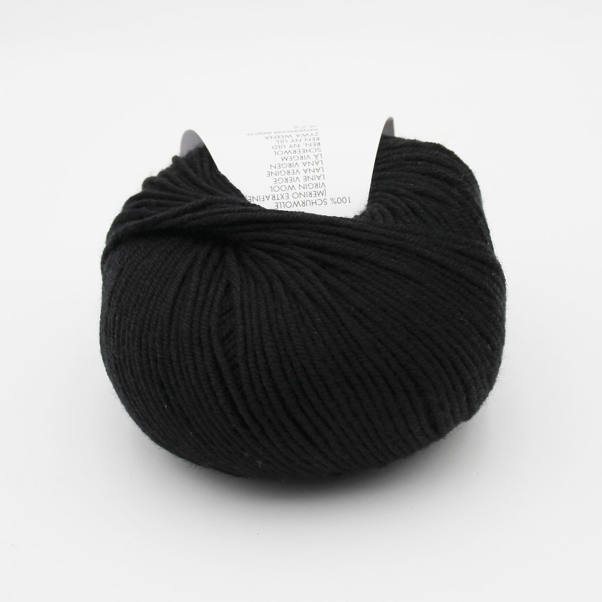 Pelote de Merino 120 de Lang Yarns coloris 004 Noir