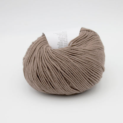 Pelote de Merino 120 de Lang Yarns coloris 126 Marron Glacé