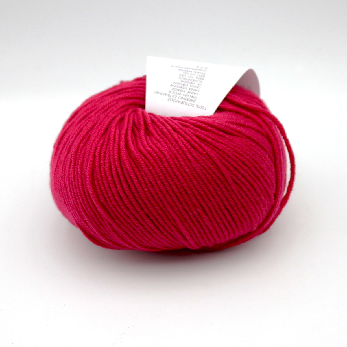 Pelote de Merino 120 de Lang Yarns coloris 162 Griotte
