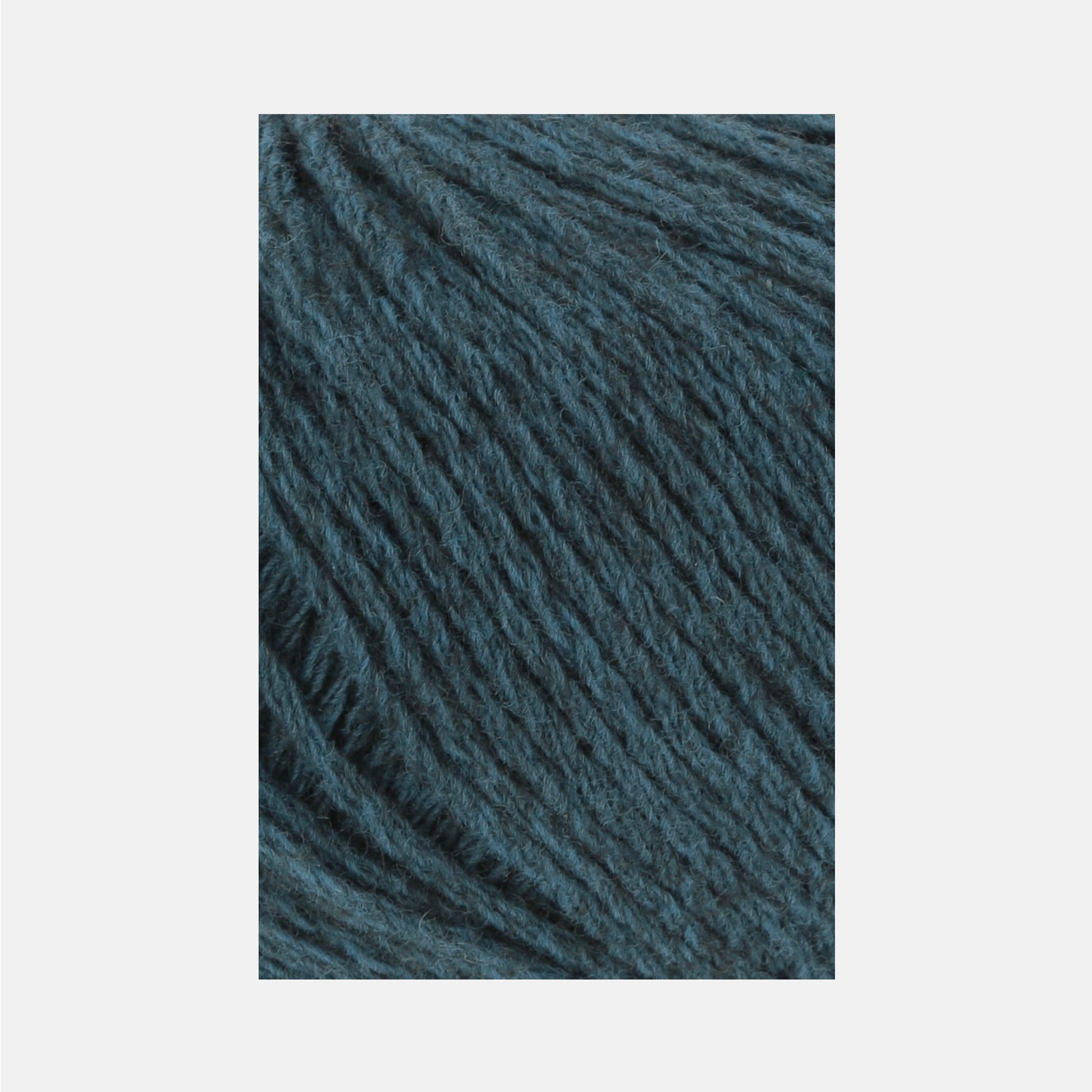 Texture de la laine Yak de Lang Yarns coloris 79 bleu pétrole