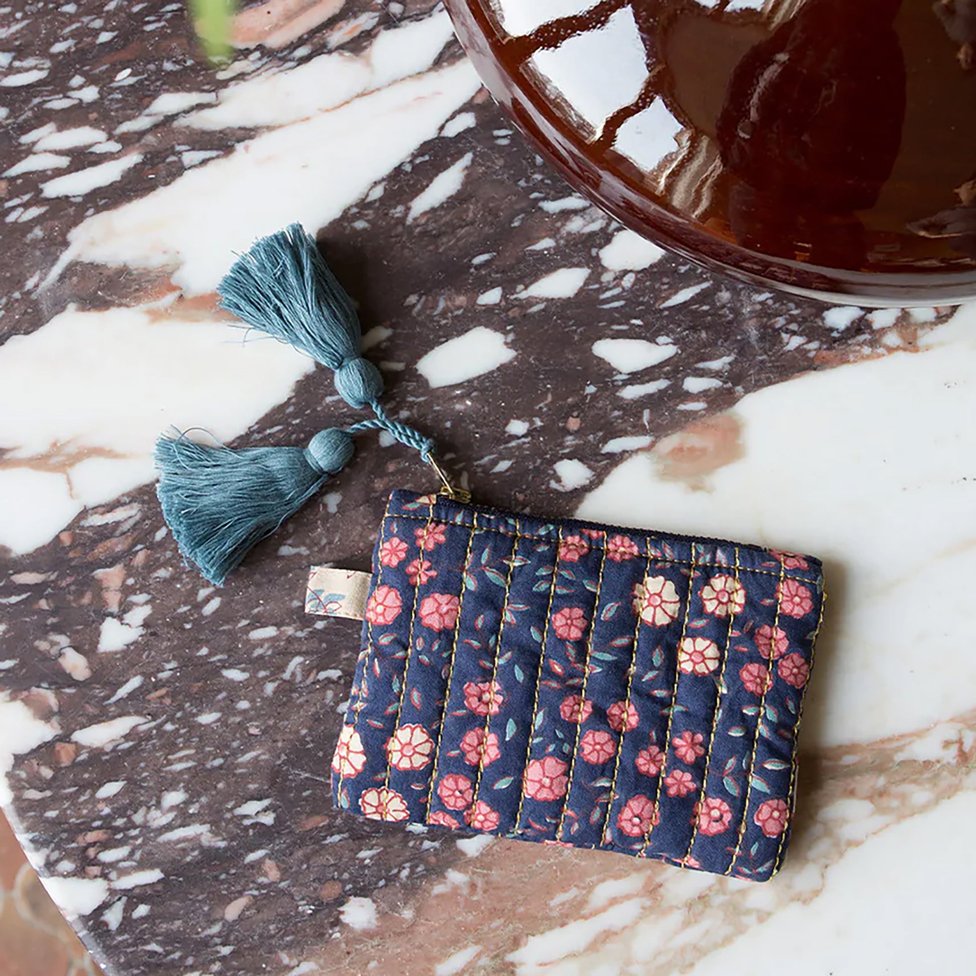 Pochette Lois de Louise Misha modèle Midnight Star Garden