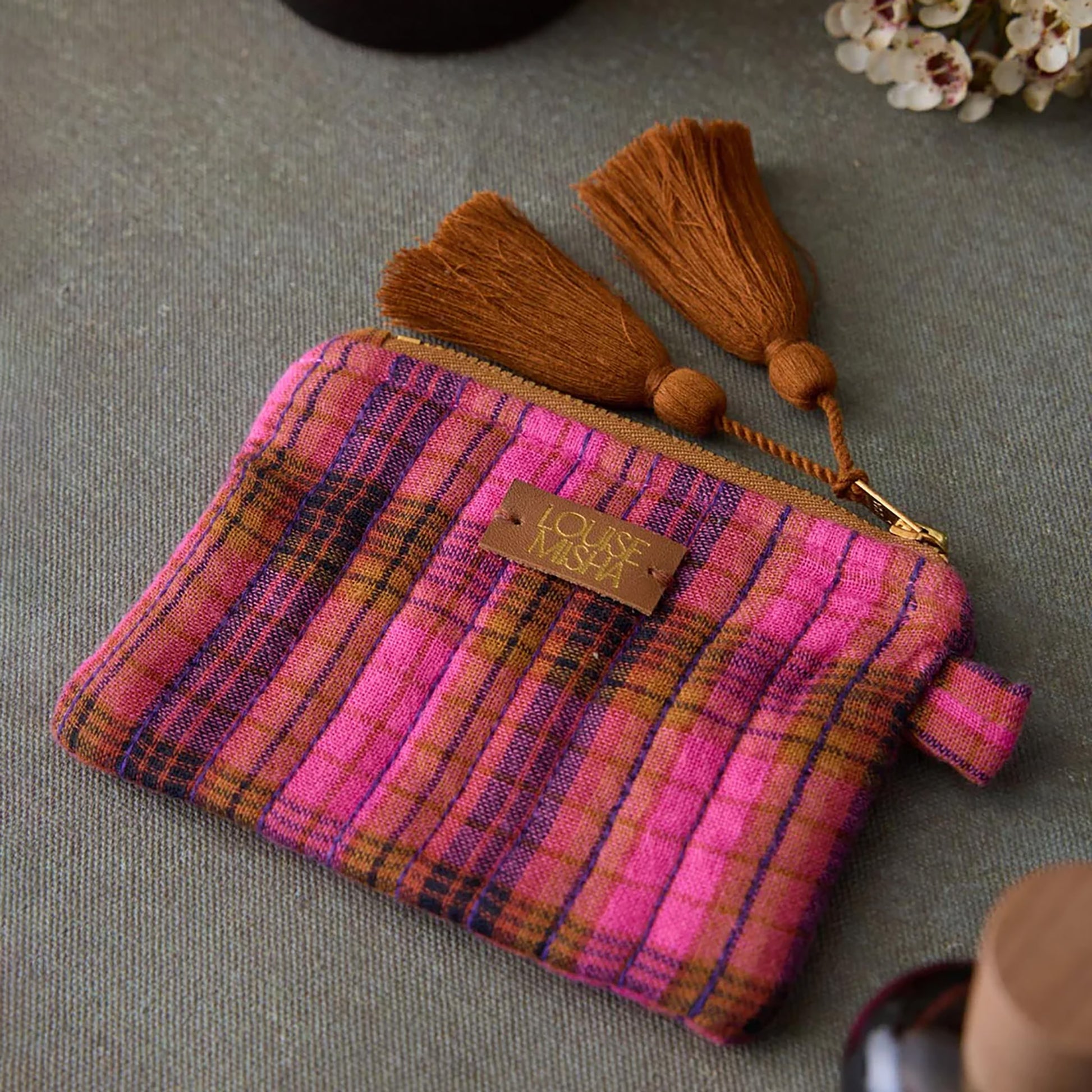 Pochette Lois de Louise Misha modèle Pink Alp Checks