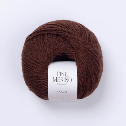 Pelote de Fine Merino de Majo Garn coloris 106 Brownie