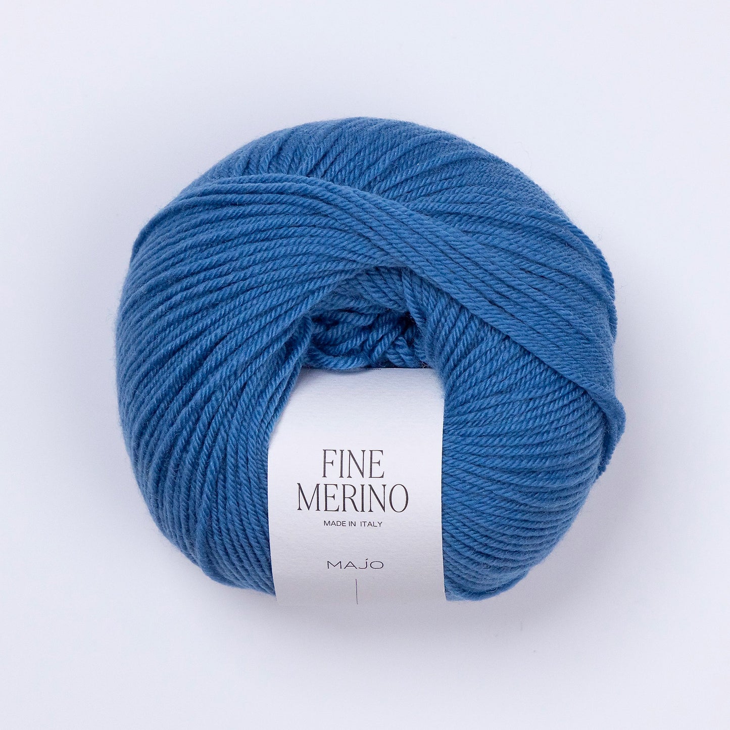 Pelote de Fine Merino de Majo Garn coloris 503 Azure