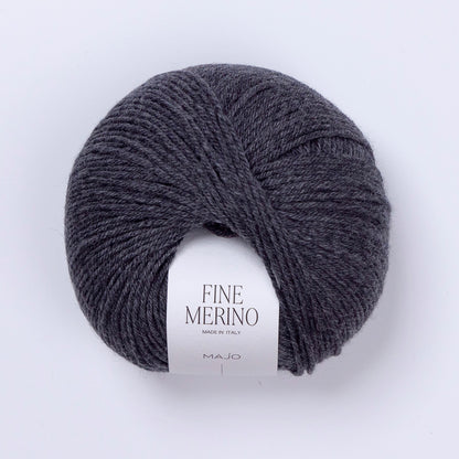 Pelote de Fine Merino de Majo Garn coloris 602 Charcoal