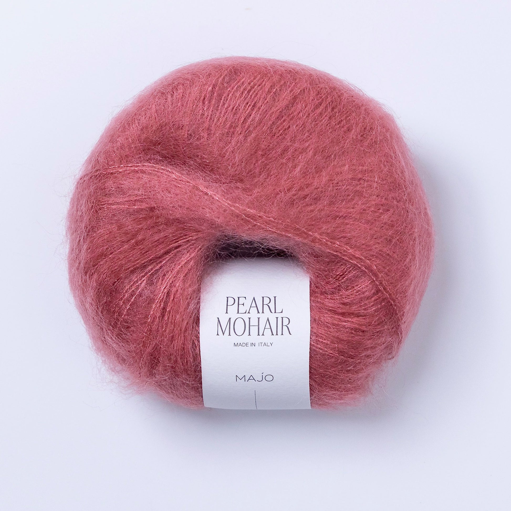 Pelote de Pearl Mohair de Majo Garn, coloris 204 Dusty Rose