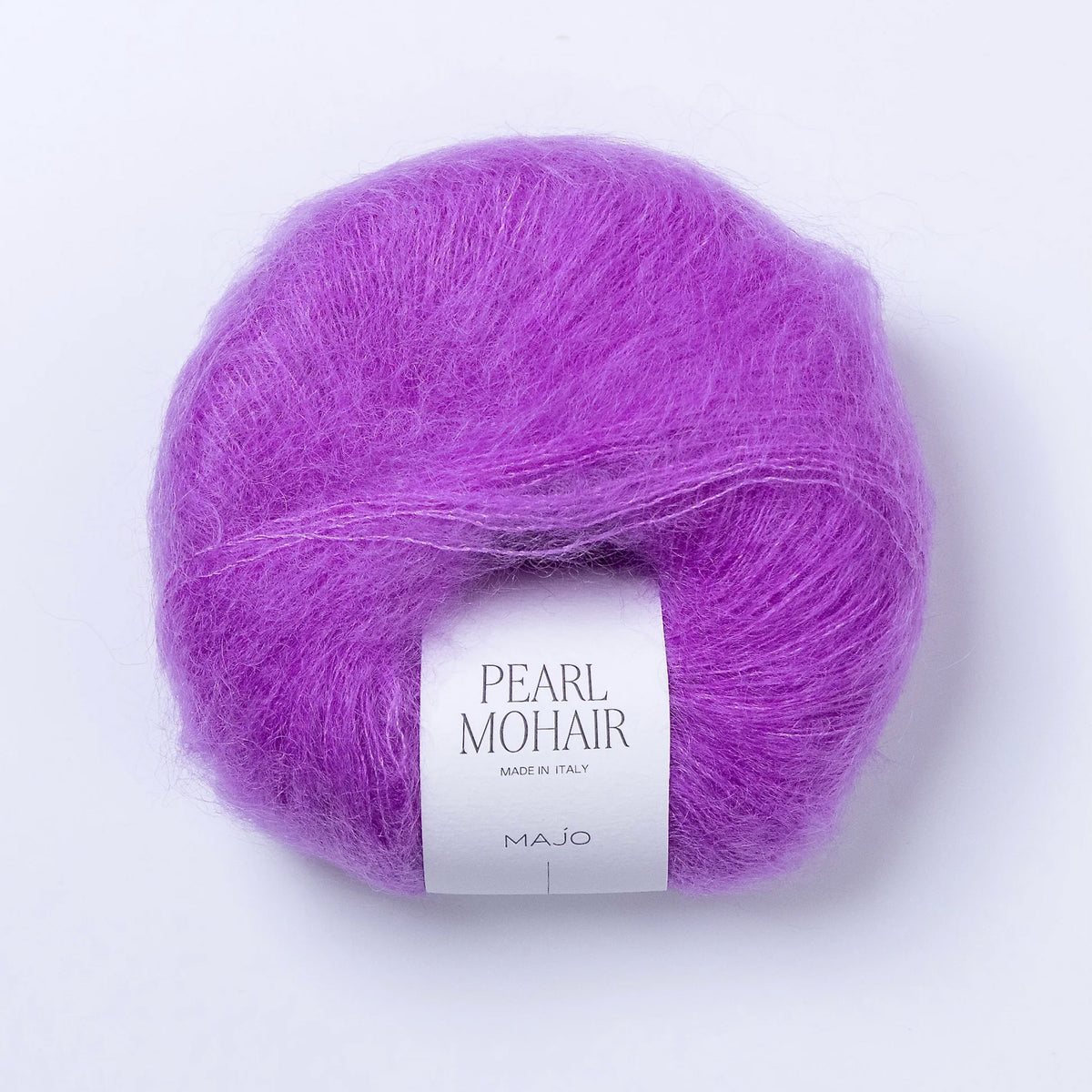 Pelote de Pearl Mohair de Majo Garn, coloris 403 Mauve