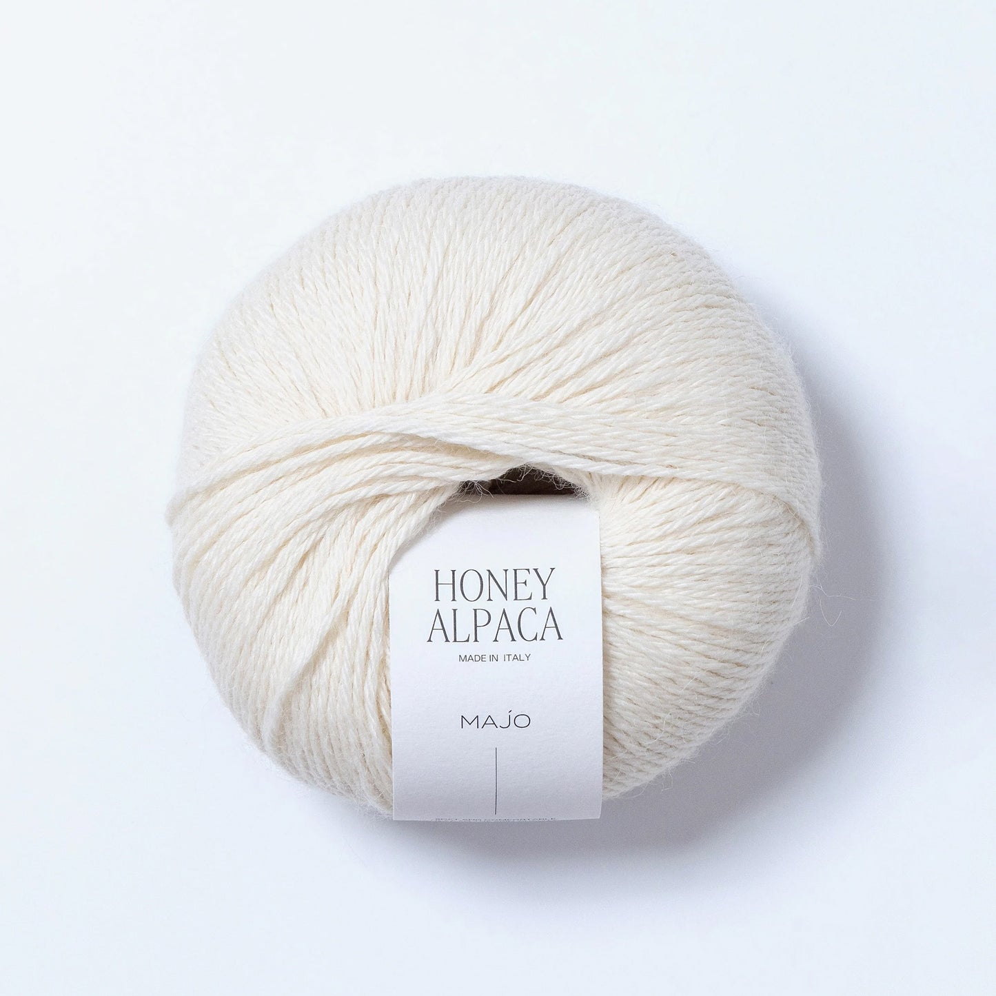 Pelote de Honey Alpaca de Majo Garn coloris 100 Ivory