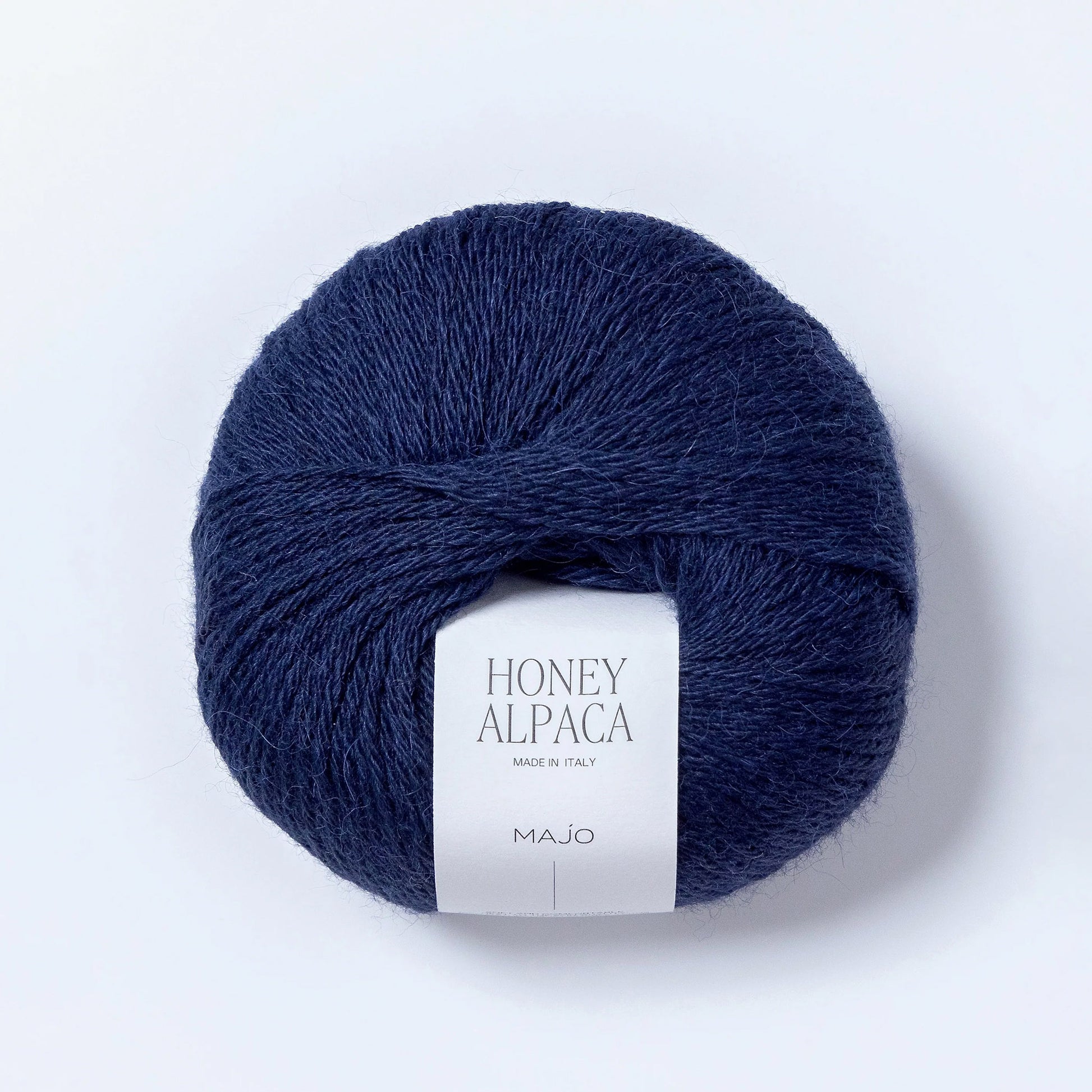 Pelote de Honey Alpaca de Majo Garn coloris 507 Midnight