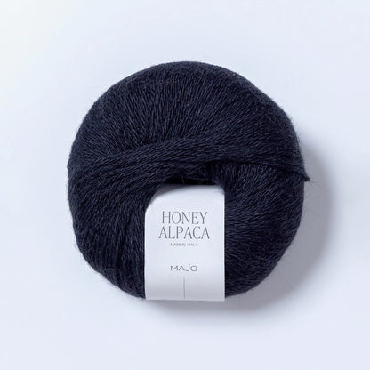 Pelote de Honey Alpaca de Majo Garn coloris 603 Black