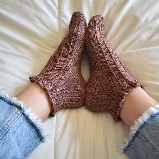 Echinacée, patron de tricot de chaussettes paru dans le livre Botanique de Marie-Christine Lévesque