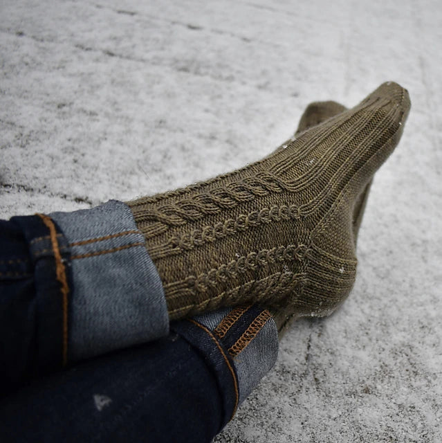 Modèle de chaussettes au tricot Mousse et Lichen de Marie-Christine Lévesque paru dans son livre Botanique