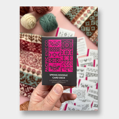 Doodle Card Deck de Pacific Knits Co, modèle Spring (core deck)