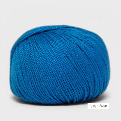 Pelote de Cumbria de Pascuali, mélange de coton pima et viscose de bambou, coloris 339 Azur