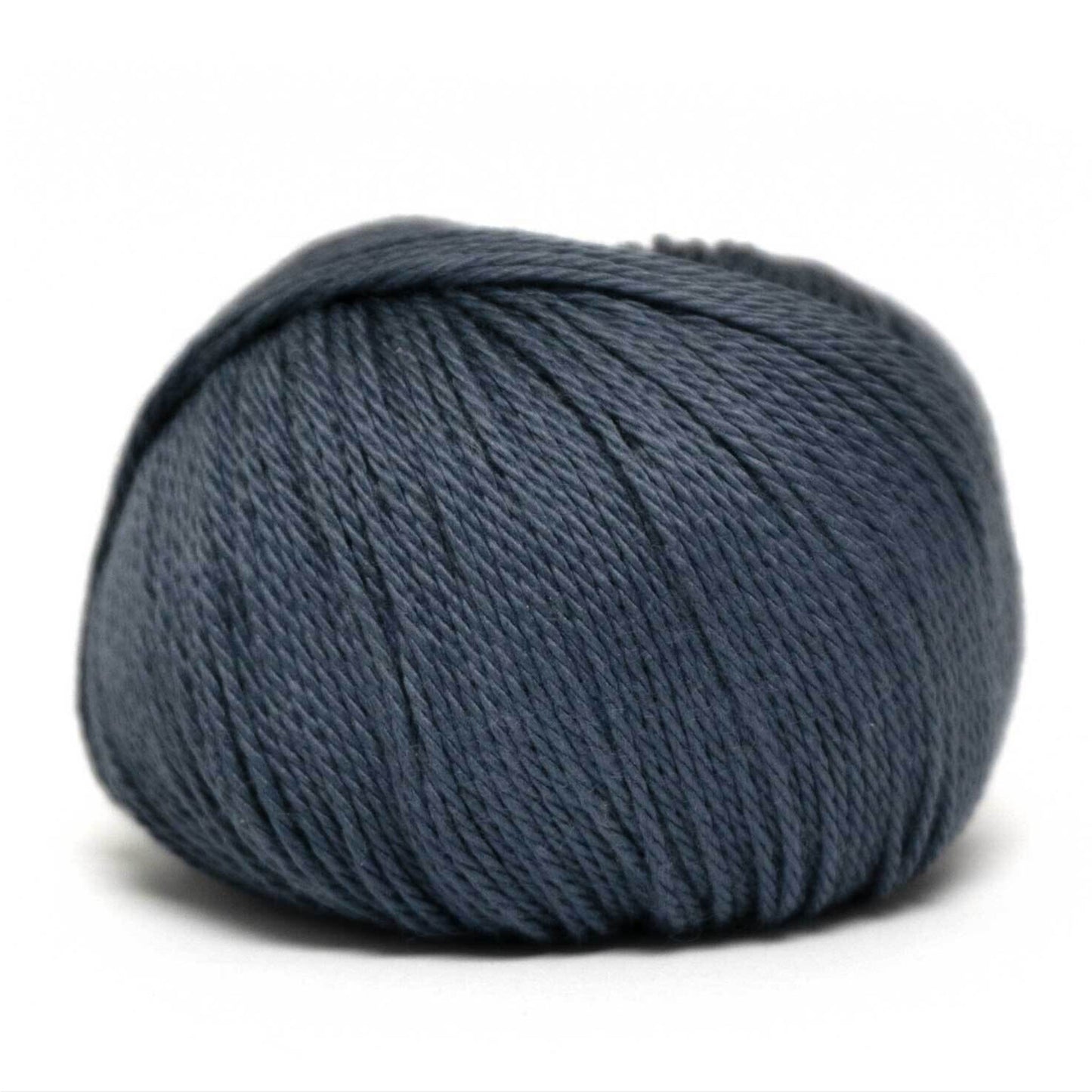 Pelote de Cumbria de Pascuali, mélange de coton pima et viscose de bambou, coloris 341 Plomb