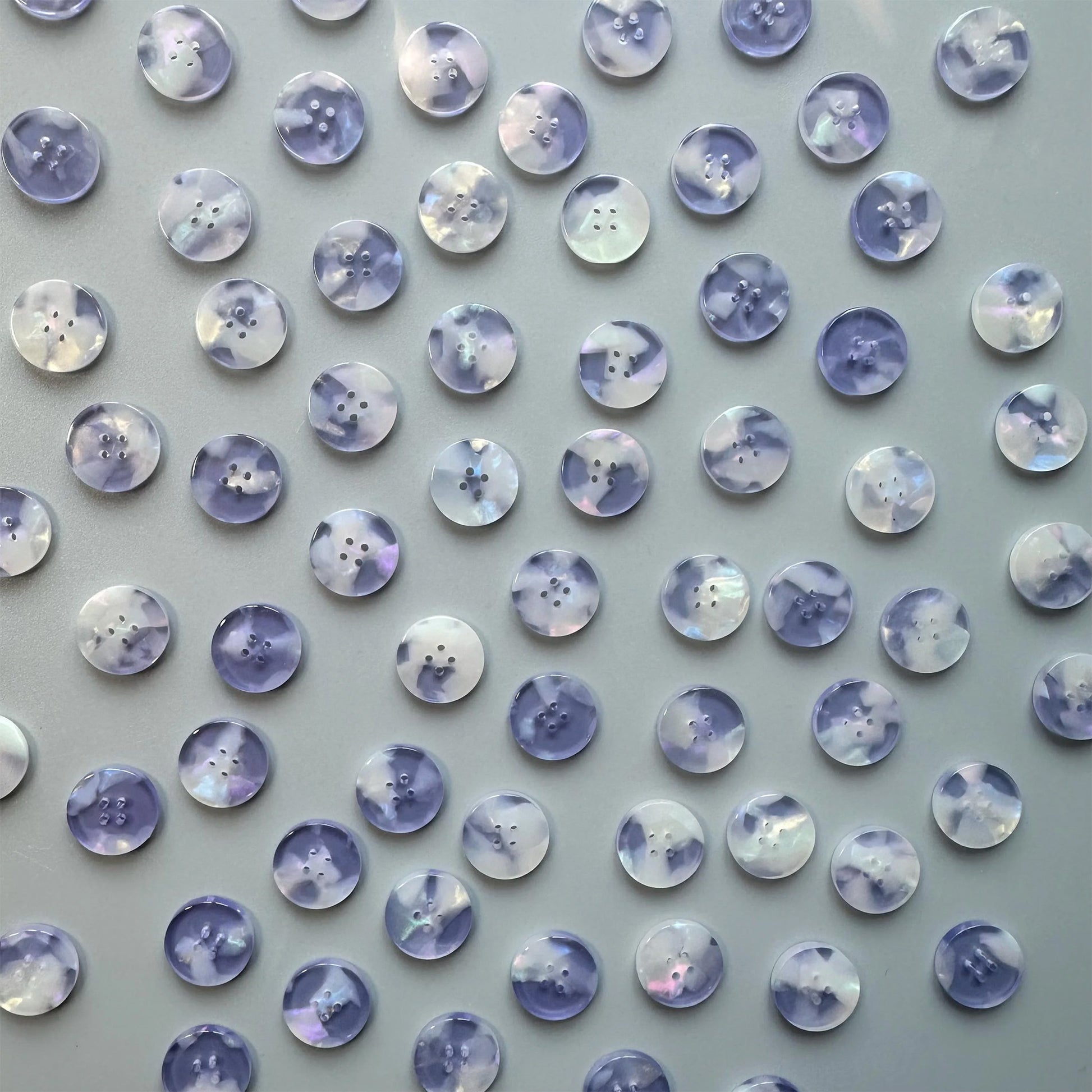 Boutons Pigeon Wishes, modèle Amethyst