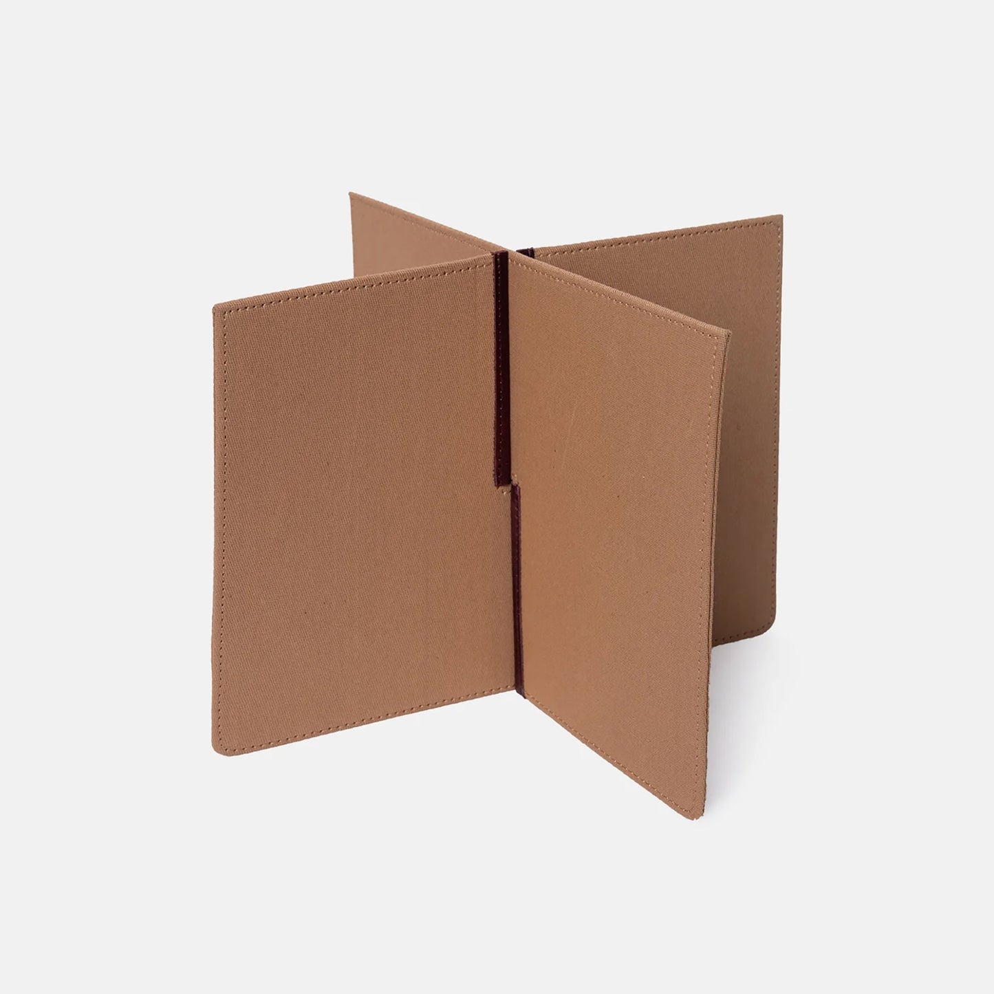 Séparateur P050 de Re:Designed pour bucket bag P026, coloris Dark Cherry