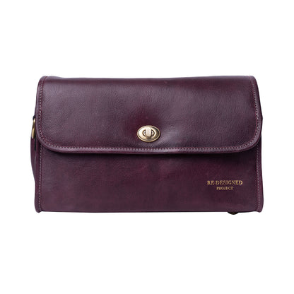 Sac avec rangement pour aiguilles P074 de Re:Designed coloris Dark Cherry