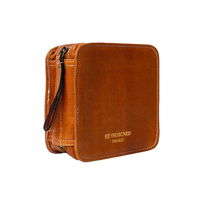 Pochette pour aiguilles circulaires interchangeables P083 de Re:Designed coloris Burned Tan