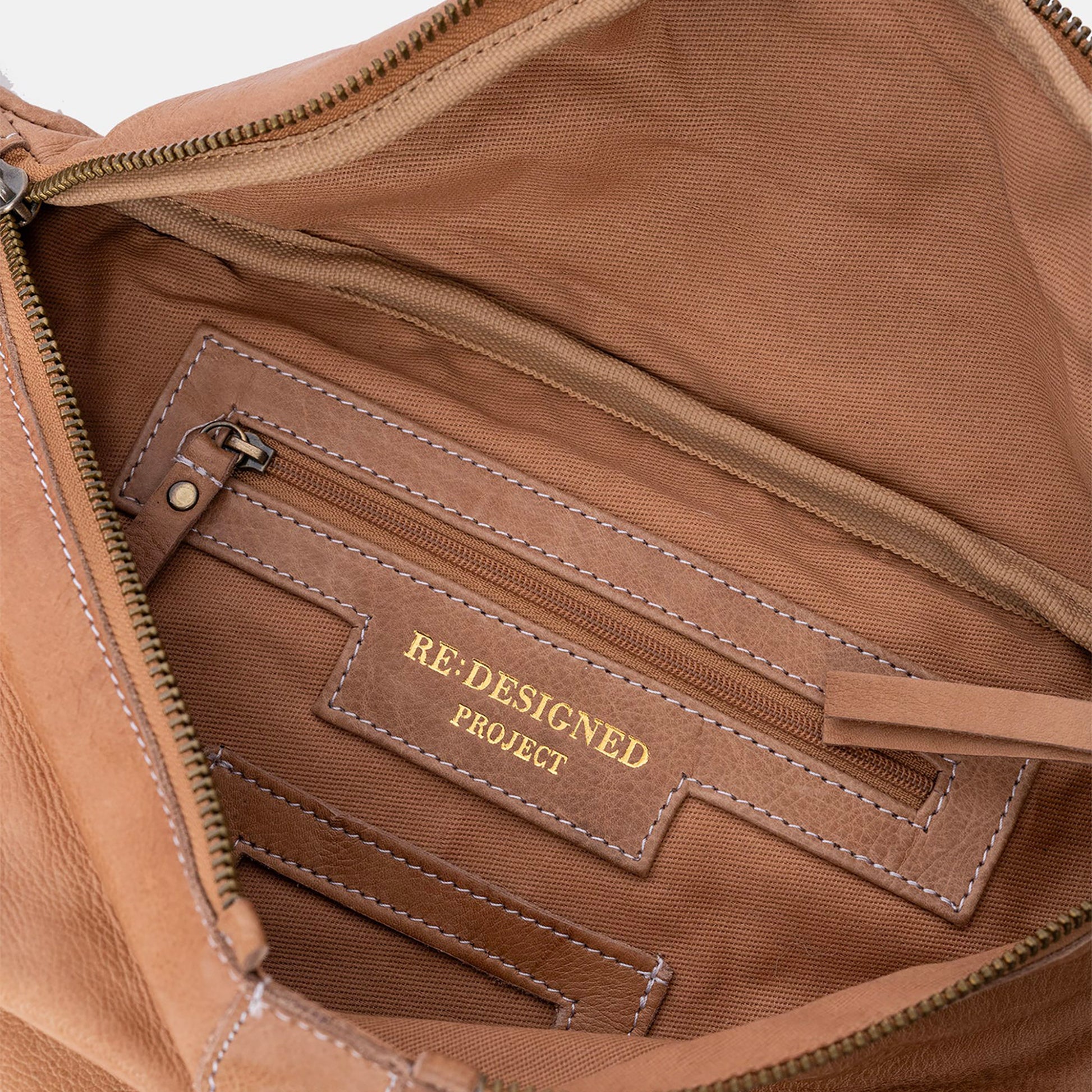 Sac à projet nomade P095 de Re:Designed coloris Taupe