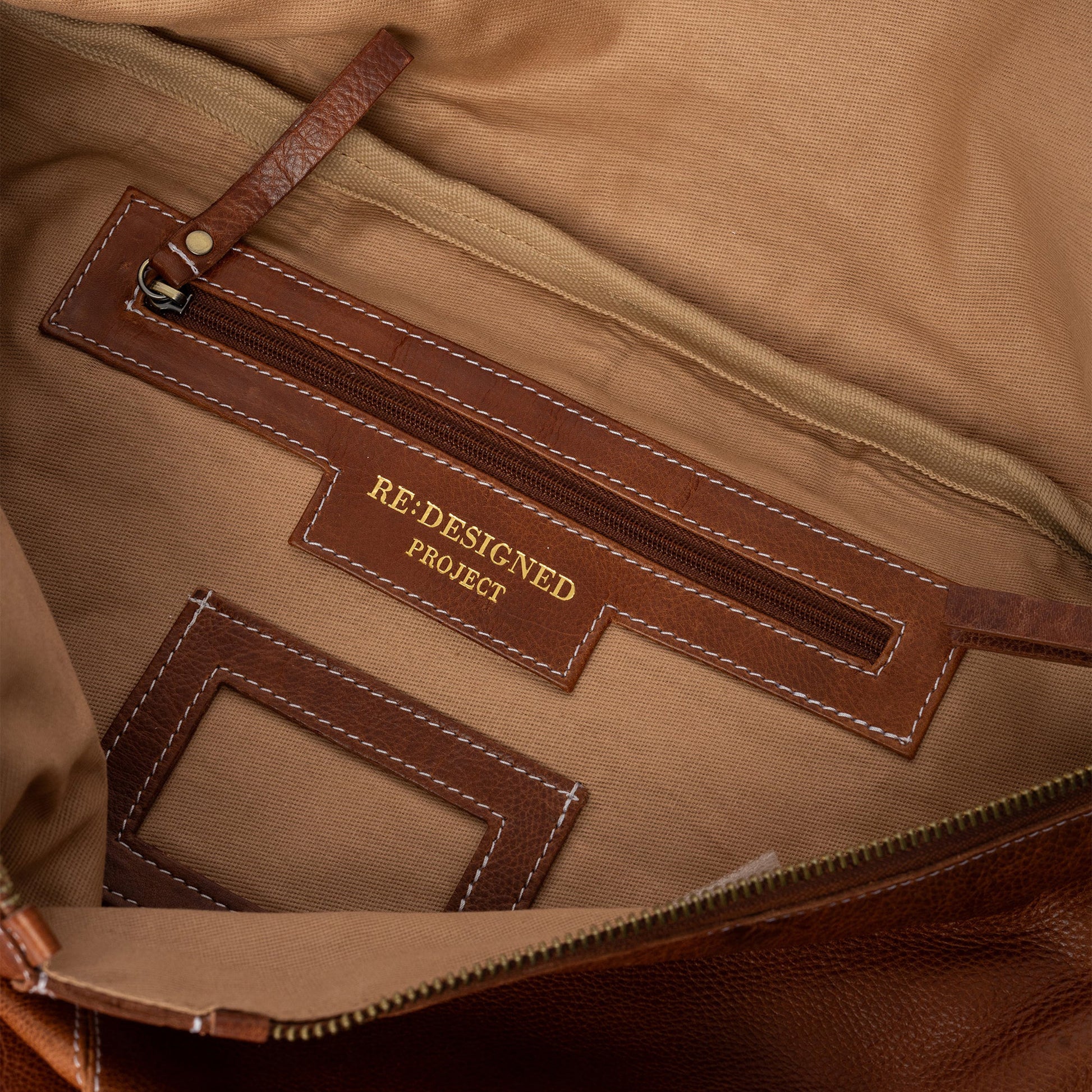 Sac à projet nomade P096 de Re:Designed coloris Walnut