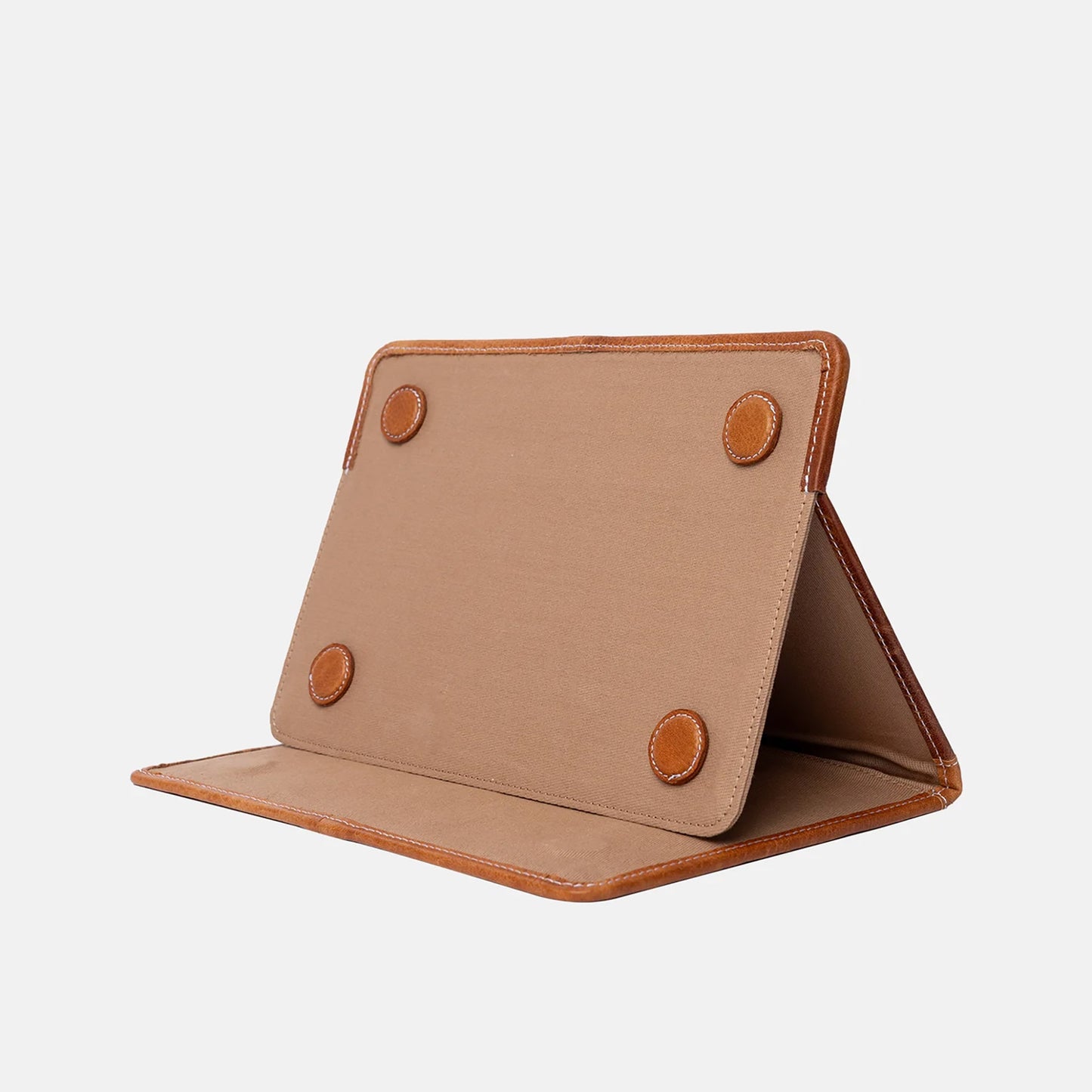 Porte-Patrons Project P107 - Re:Designed