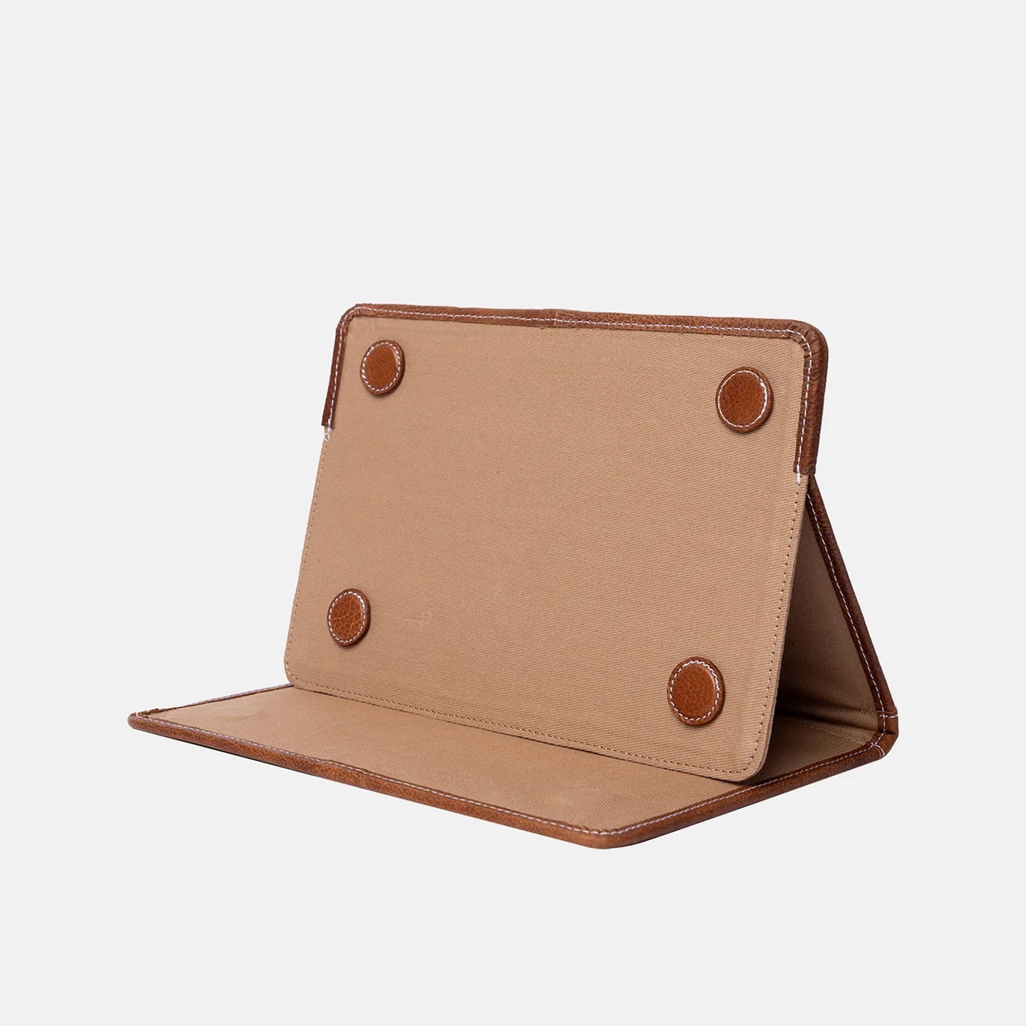 Porte-Patrons Project P107 - Re:Designed