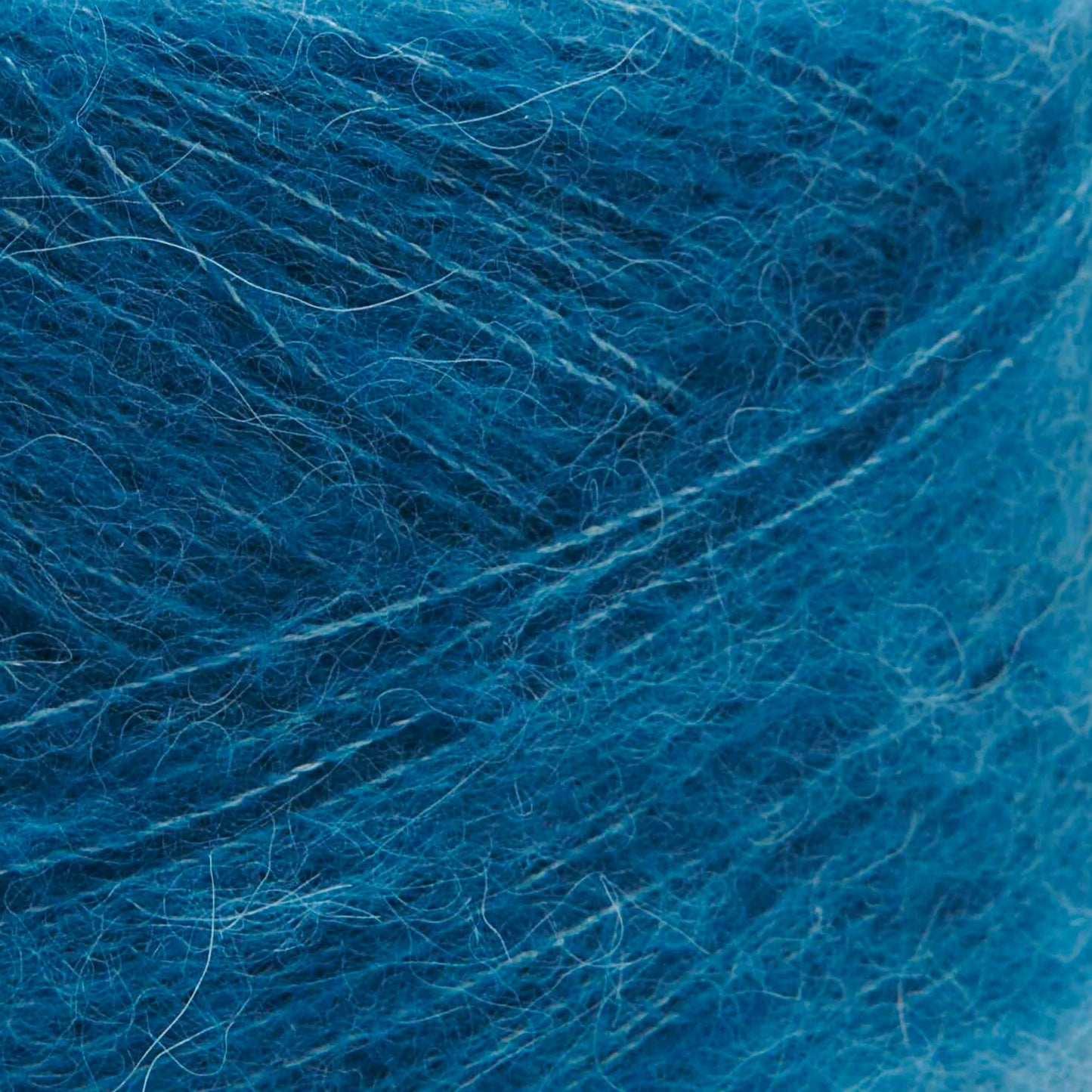 Baby Alpaca Loves Silk de Rico Design, coloris 11 Blue
