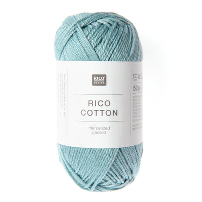 Pelote de Cotton de Rico Design coloris 706 Bleu Gris