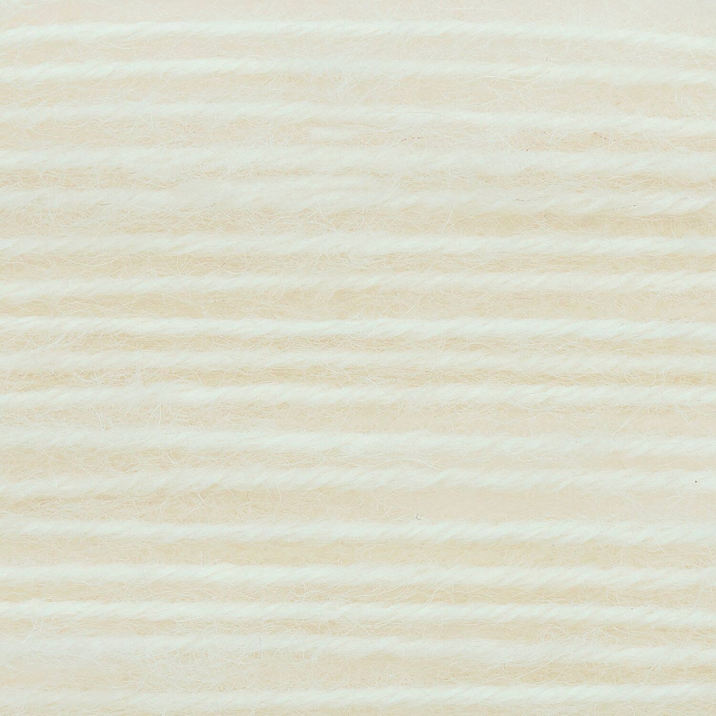 Luxury Merino Alpaca Dream Aran de Rico Design coloris 001 Cream