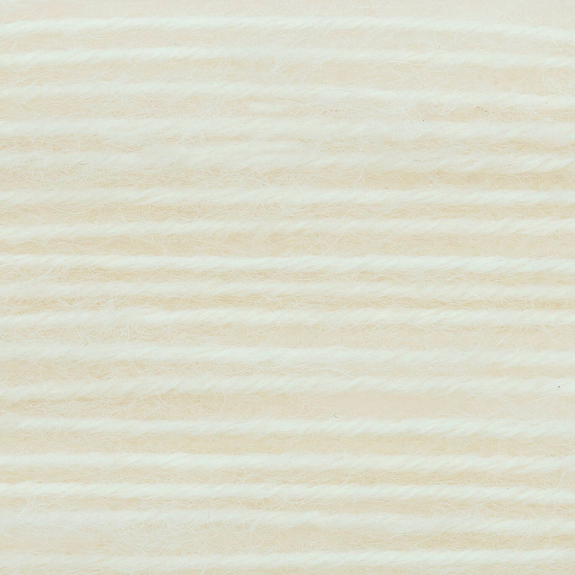 Luxury Merino Alpaca Dream Aran de Rico Design coloris 001 Cream