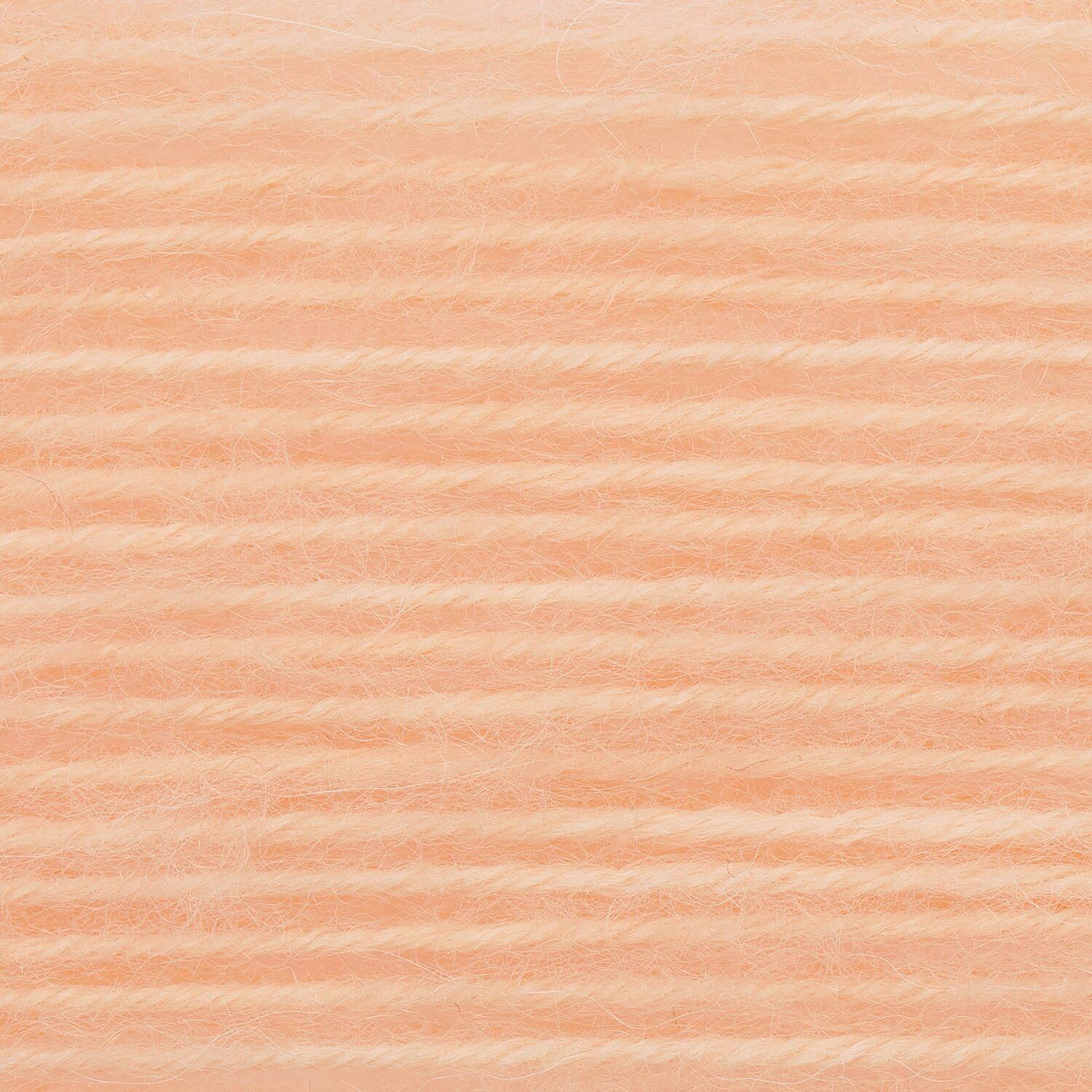 Luxury Merino Alpaca Dream Aran de Rico Design coloris 002 Apricot