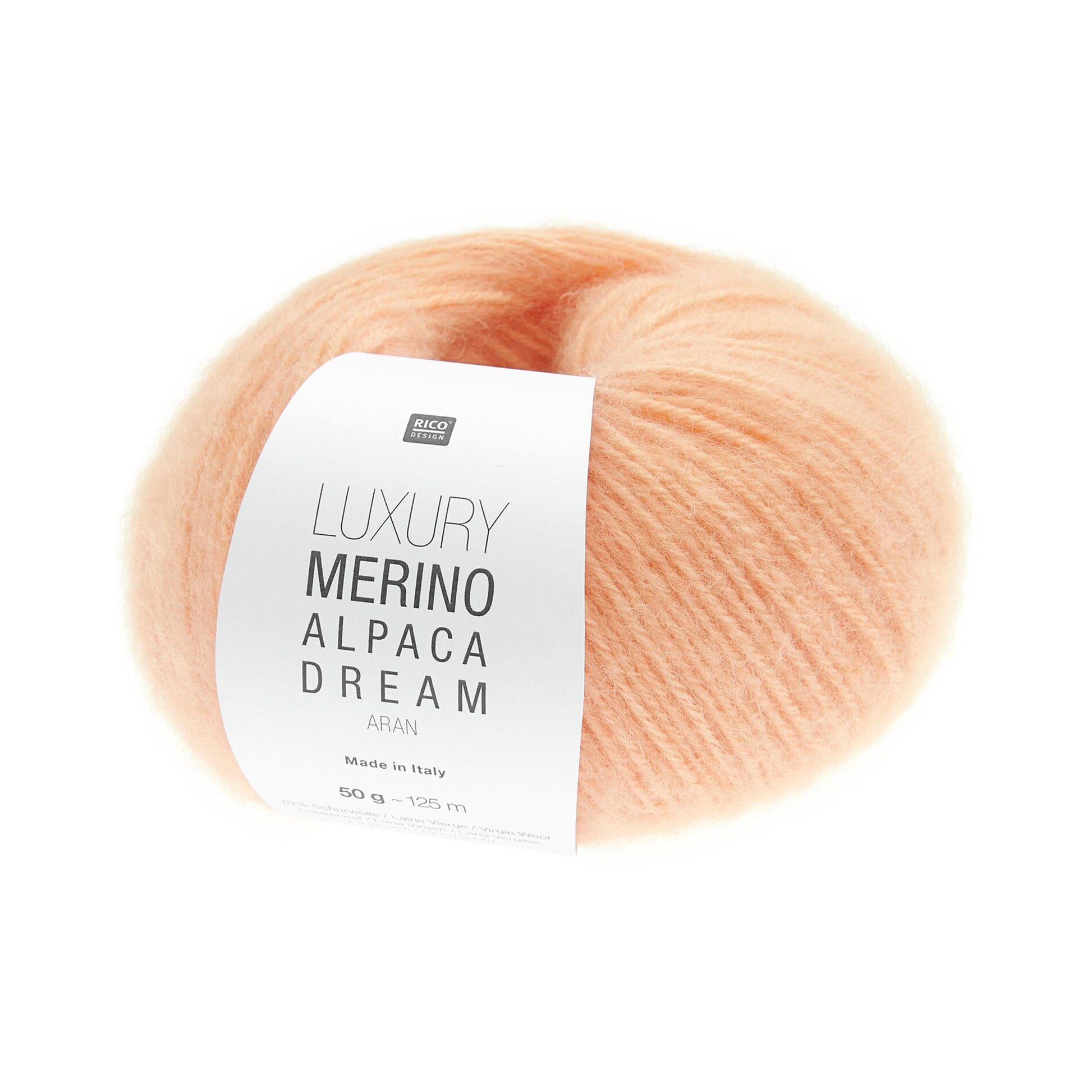 Pelote de Luxury Merino Alpaca Dream Aran de Rico Design coloris 002 Apricot