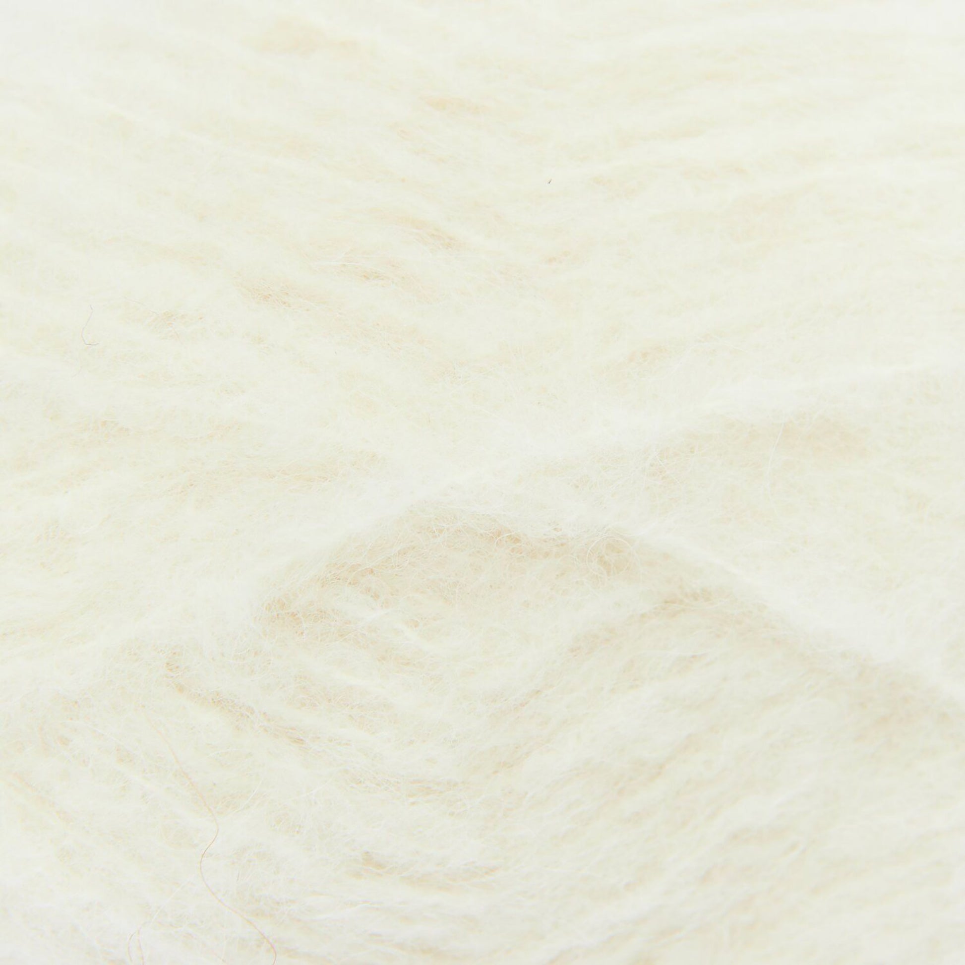 Luxury Pure Baby Alpaca de Rico Design, coloris 001 Cream
