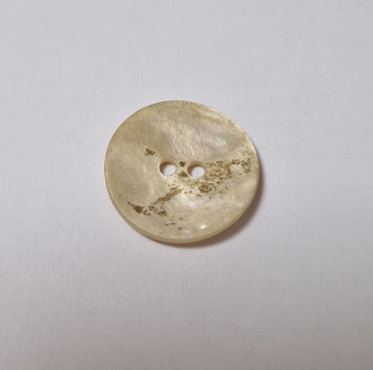 Boutons en Nacre Métallisée