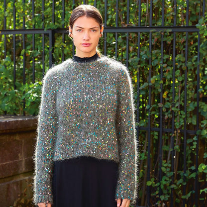 Exemple de rendu tricoté du fil Paljett de Sandnes Garn (doublant un fil mohair très épais)