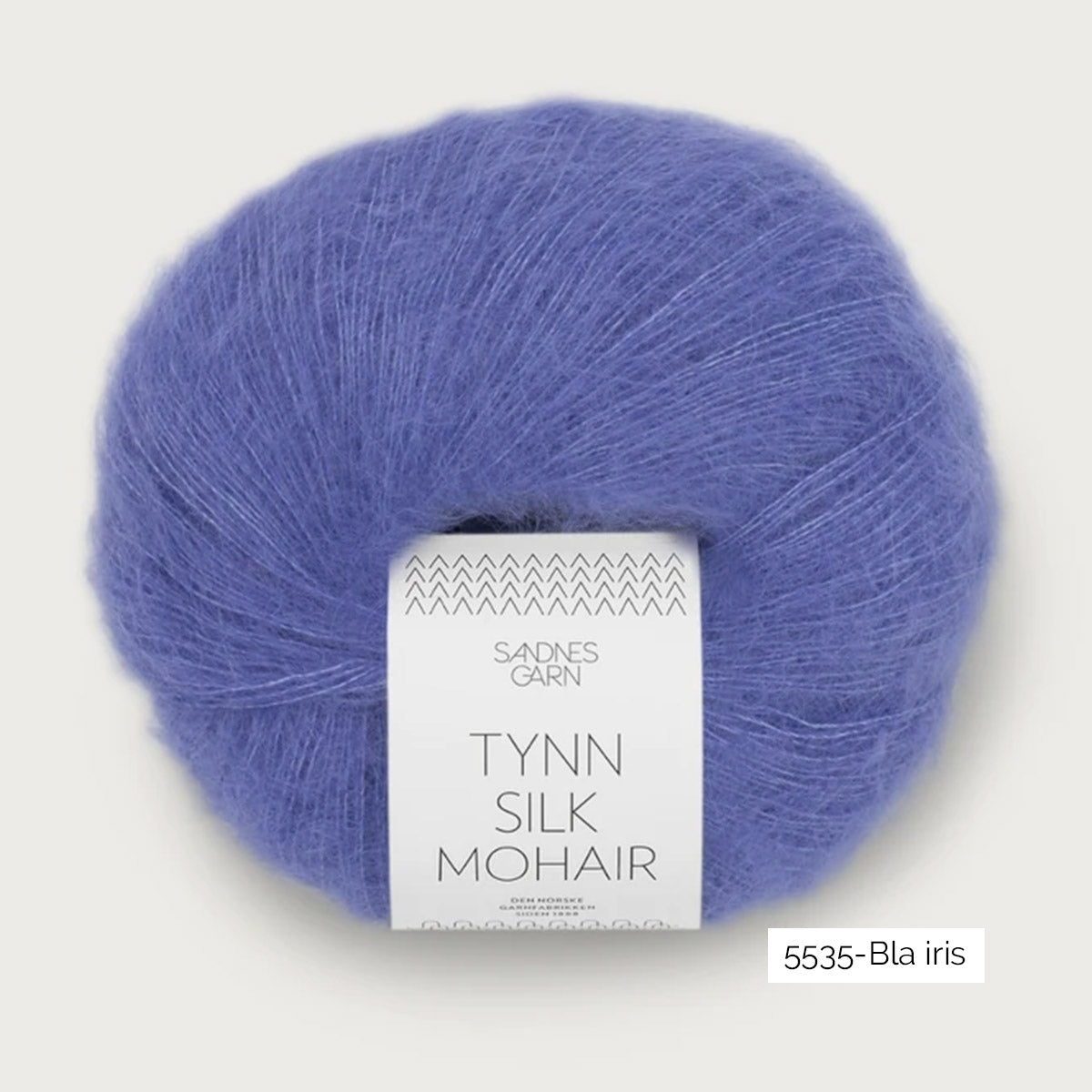 Pelote de mohair et soie Tynn Silk Mohair de Sandnes Garn coloris 5535 Bla Iris