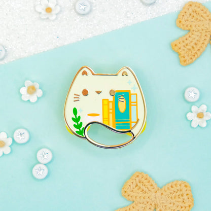 Pin's Keeper Holder de Sparkles in the Wild modèle Bibliophile