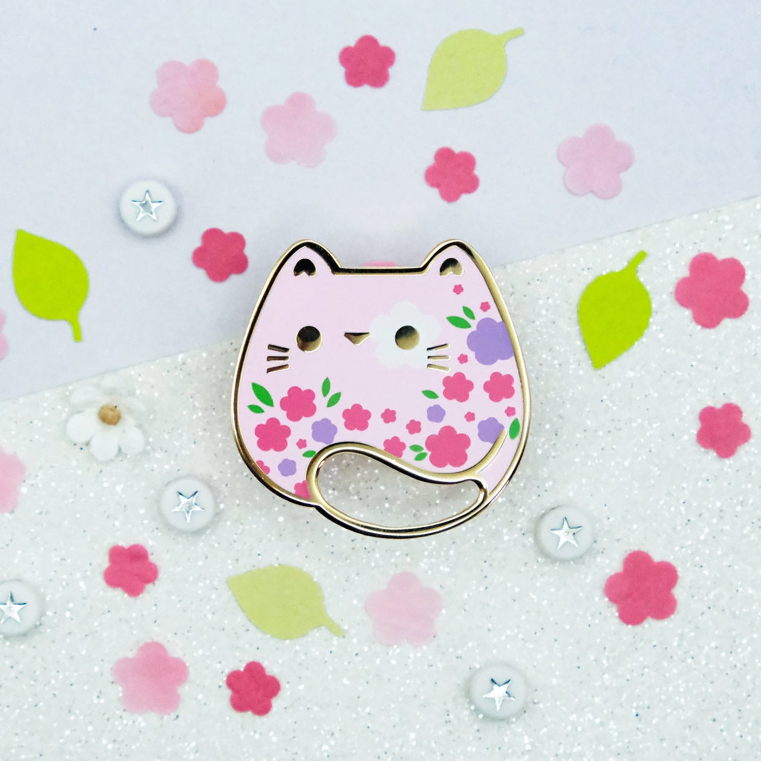 Pin's Keeper Holder de Sparkles in the Wild modèle Printemps Fleuri