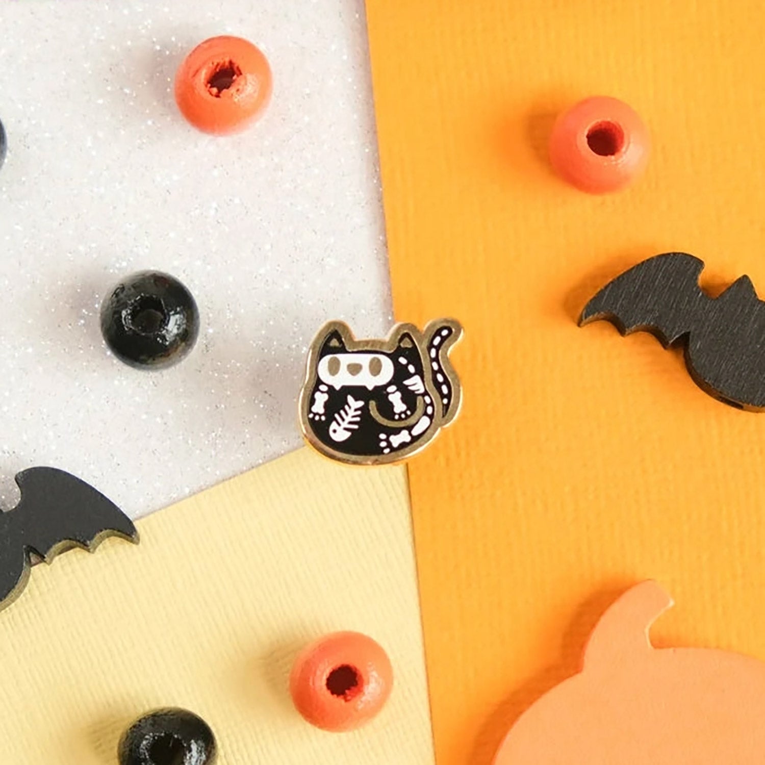 Mini-pin's de Sparkles in the Wild modèle Squelette