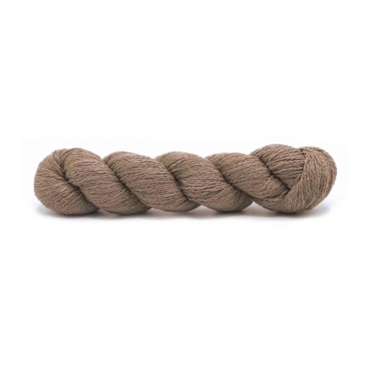 Echeveau de bourette de soie de Spun Silk Yarns, coloris 117 Woodcraft