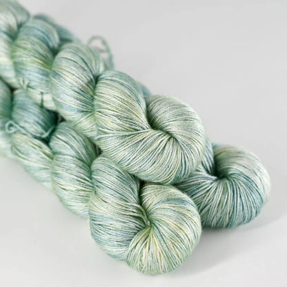 Echeveau de Pure Silk de Sysleriget coloris Spring Green