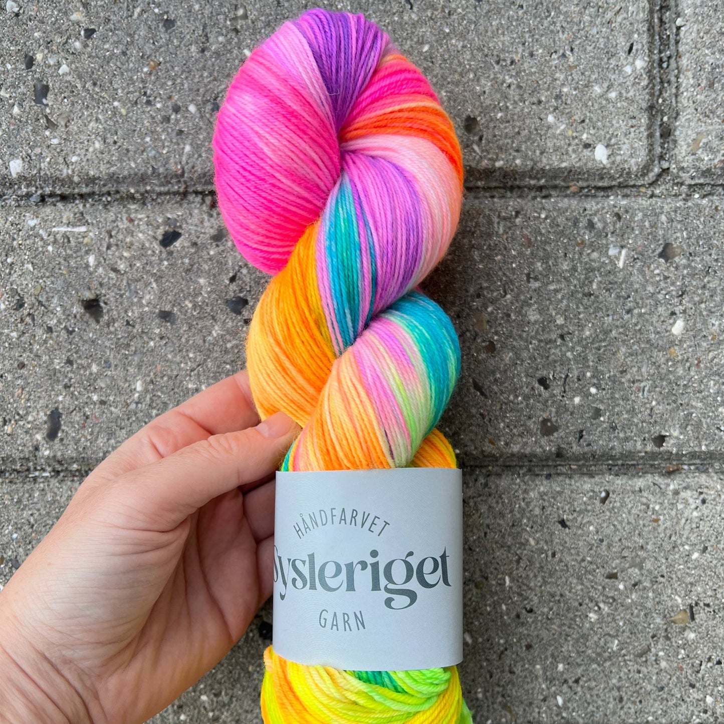 Echeveau de Sock de Sysleriget, coloris Neon Rainbow
