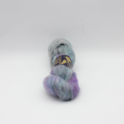 Echeveau de Furisode Suri-Silk de The Hare & The Crow, coloris Abalone