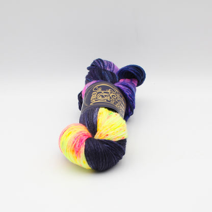 Echeveau de Hanten (fil chaînette) de The Hare & The Crow coloris Night Arcade