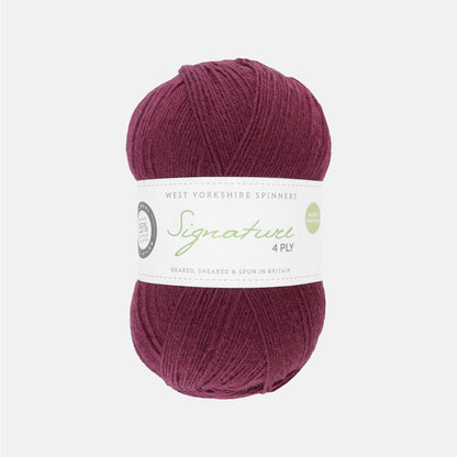 Pelote de Signature 4ply de West Yorkshire Spinners (WYS) coloris 1300 Mulberry